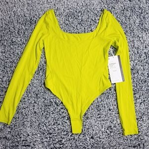 NWT Lululemon Wundermost Square-Neck Lichen Lime Bodysuit